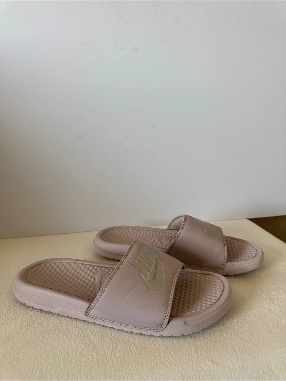 Nike slides